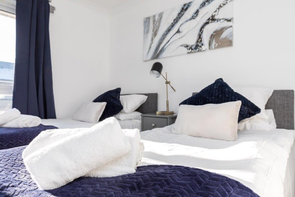 Villa 19A The Broadwalk - Cozy 1Br In The Heart Of Crawley Near Gatwick Airport Great For Contractors And Flight Crew Students Exterior foto